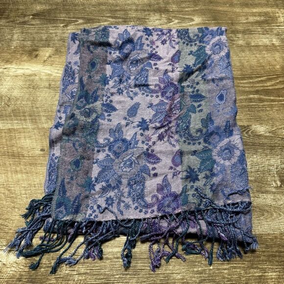 Accessories - Floral Patterned Scarf